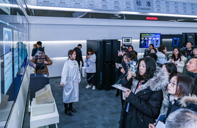 聚力產業培育，壯大優勢產業集群——計算機網絡科技技術開發的戰略路徑